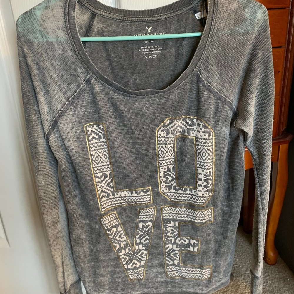 American Eagle long sleeve gray thermal sleep tee
